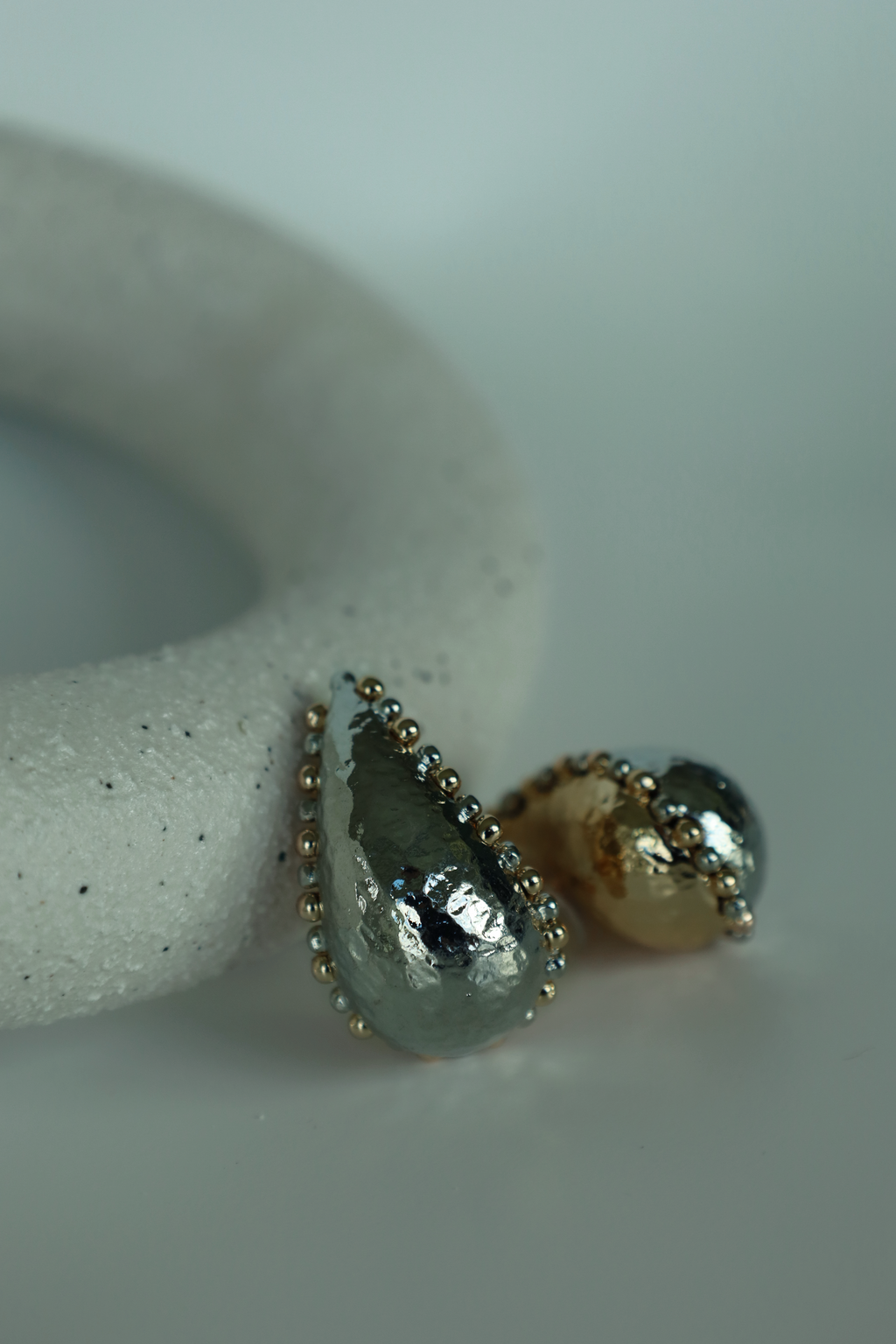 Stud Earring With Beaded Edge