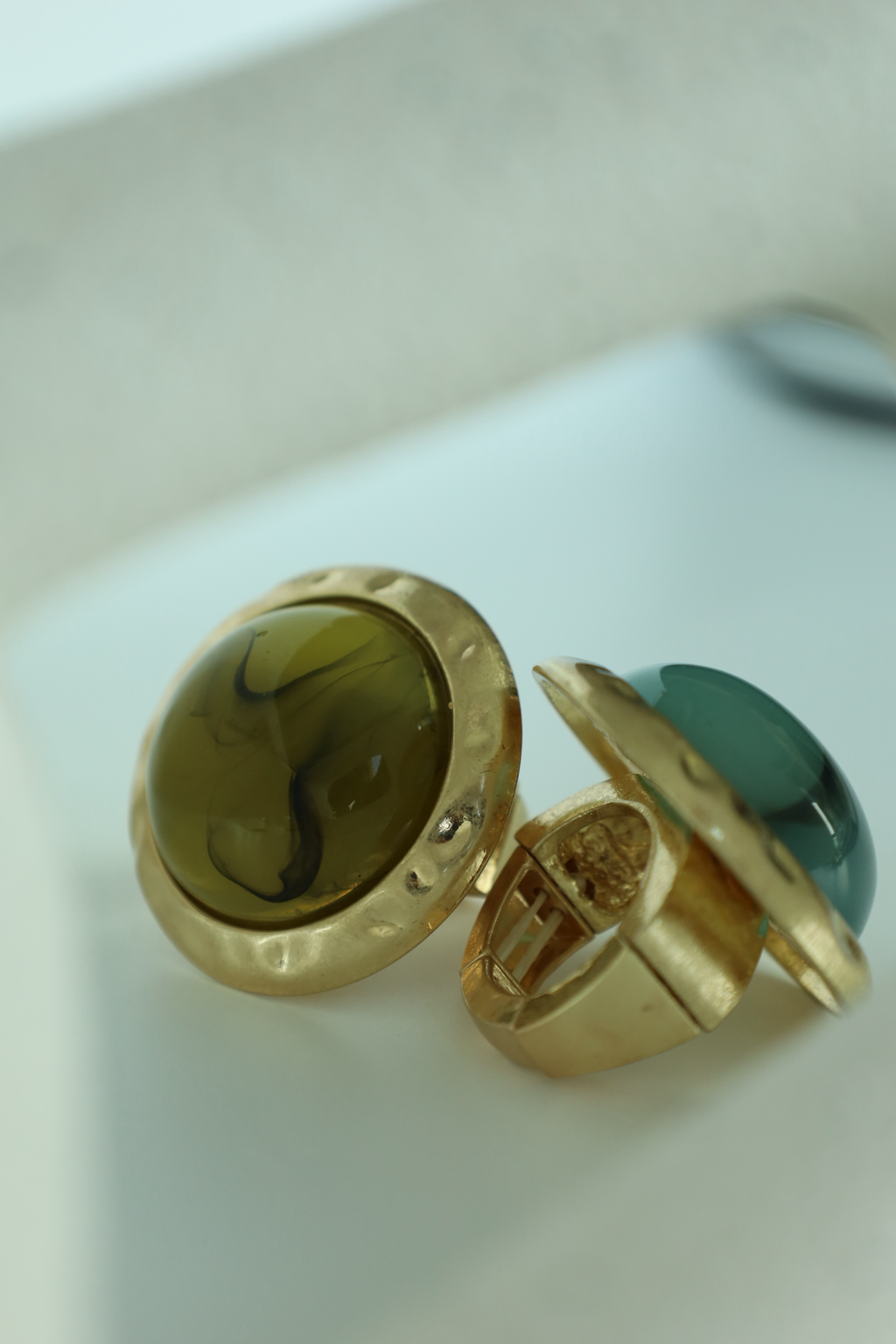 Gold Hammered Ring With Stone