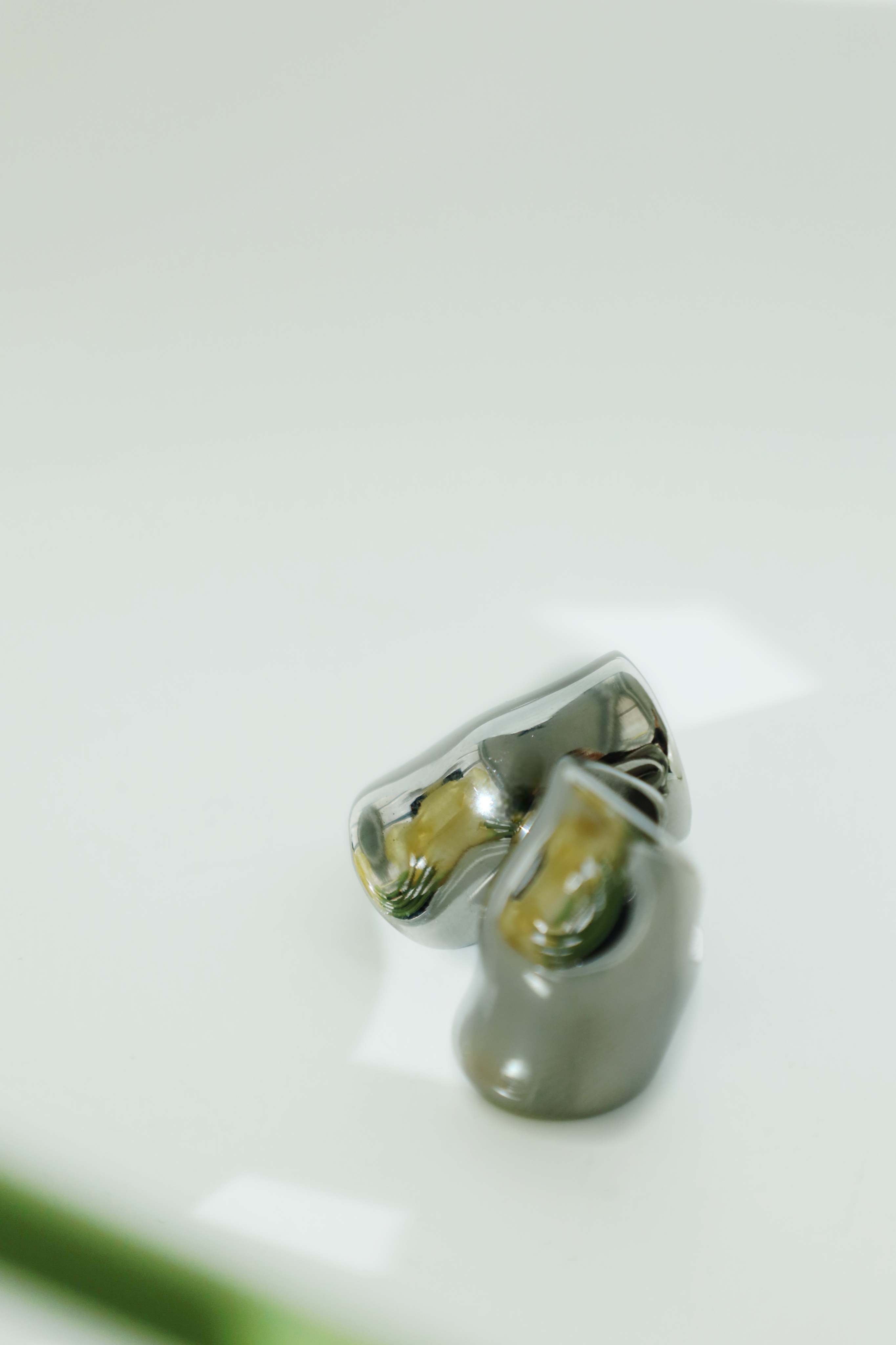 Sculpted Wave Ear Cuff