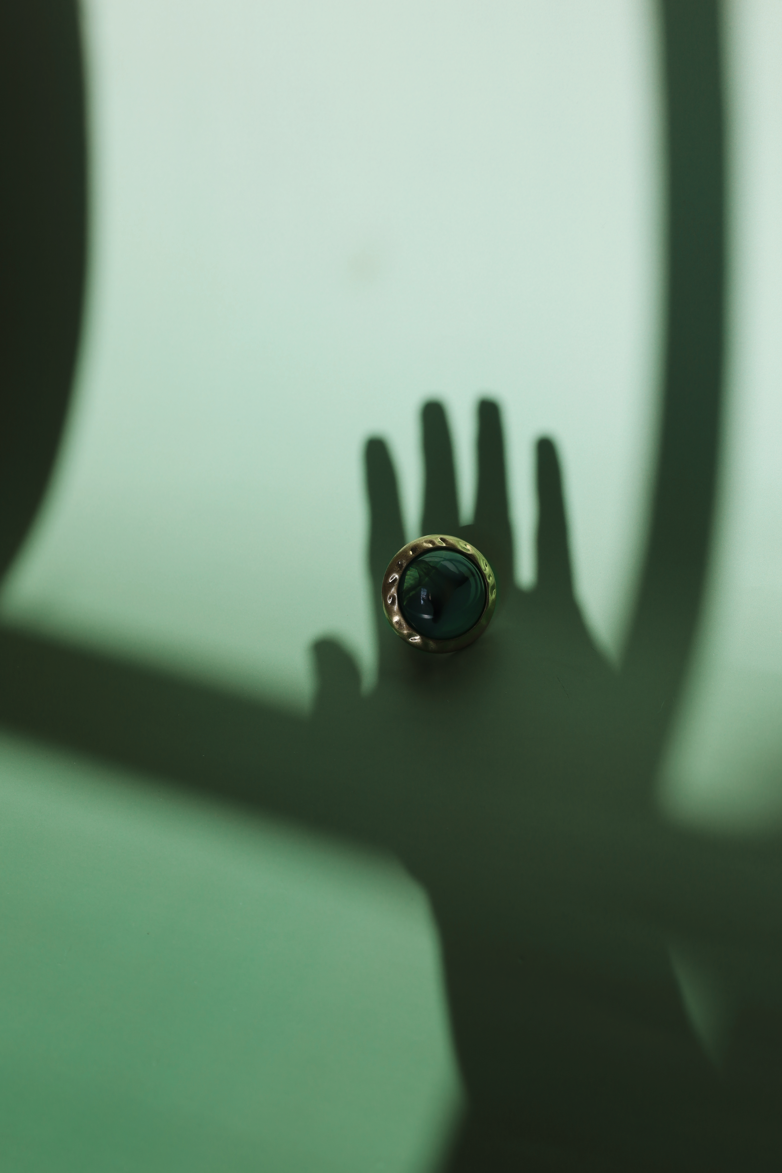 Gold Hammered Ring With Stone