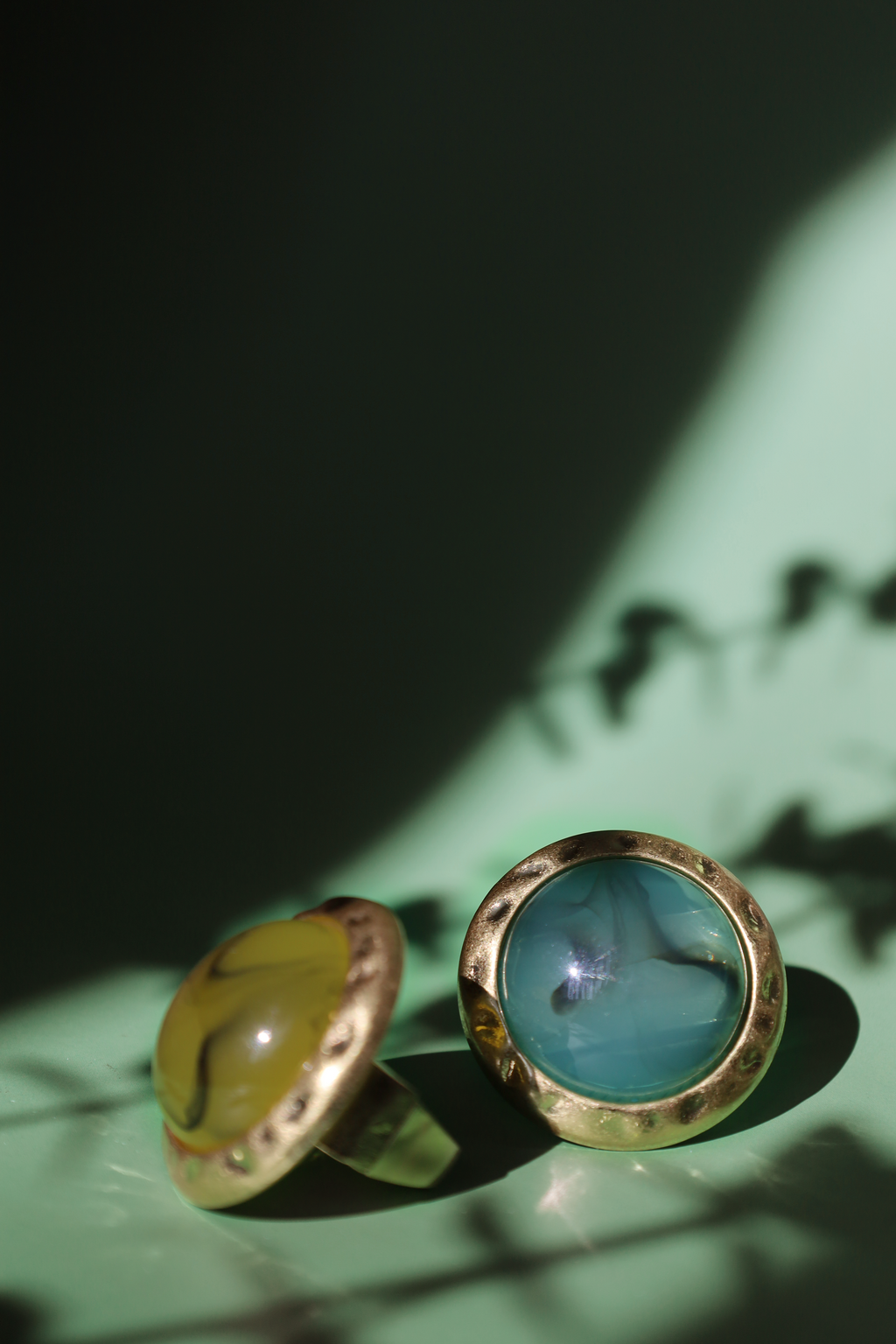 Gold Hammered Ring With Stone