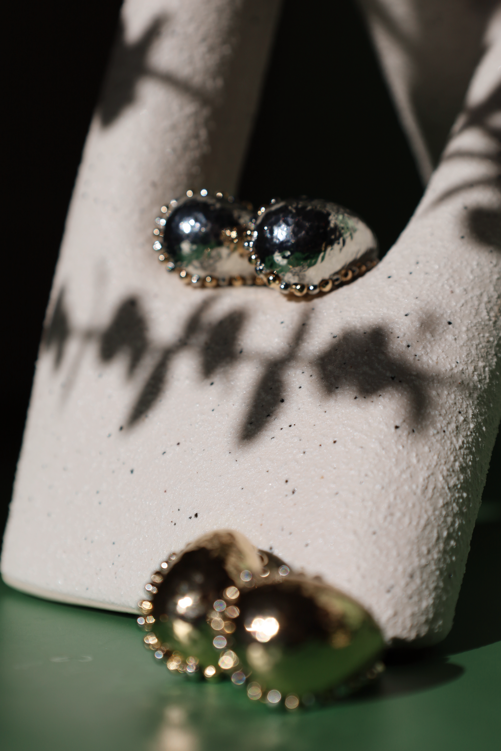 Stud Earring With Beaded Edge