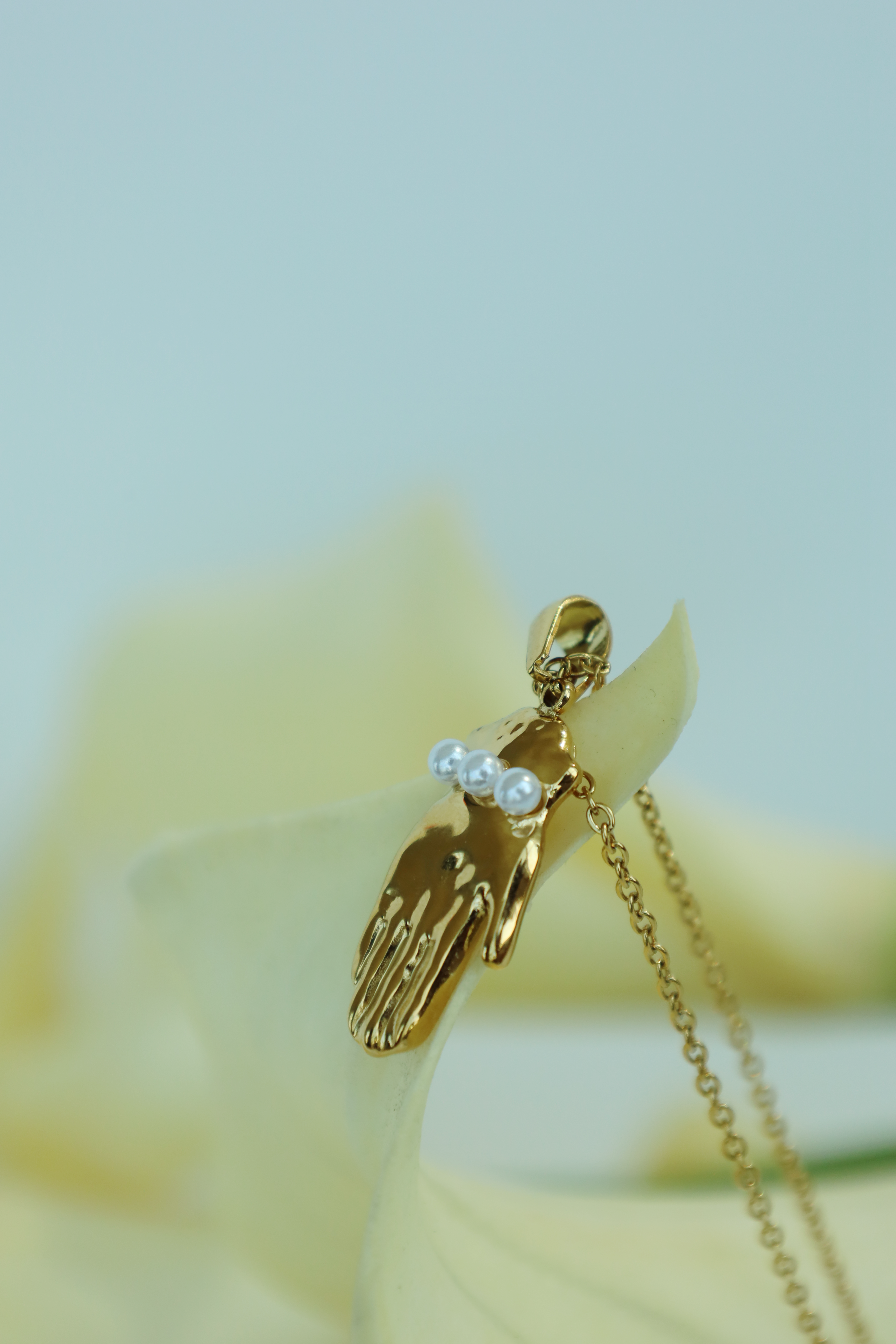 Hand Charm Necklace with Pearl Details