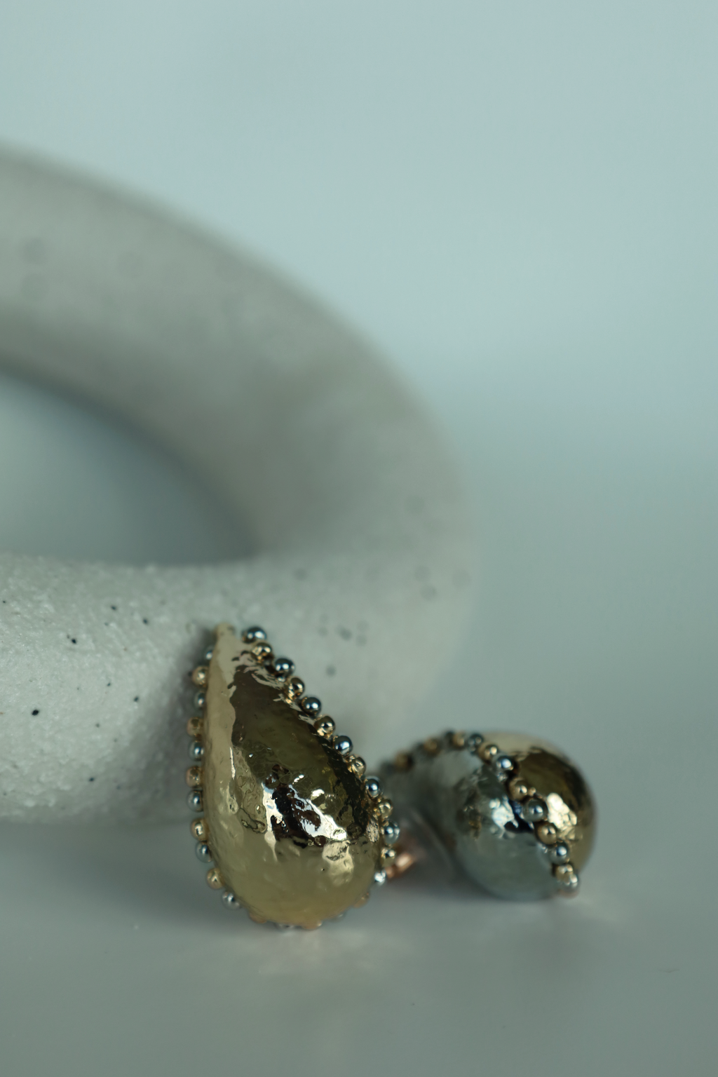 Stud Earring With Beaded Edge