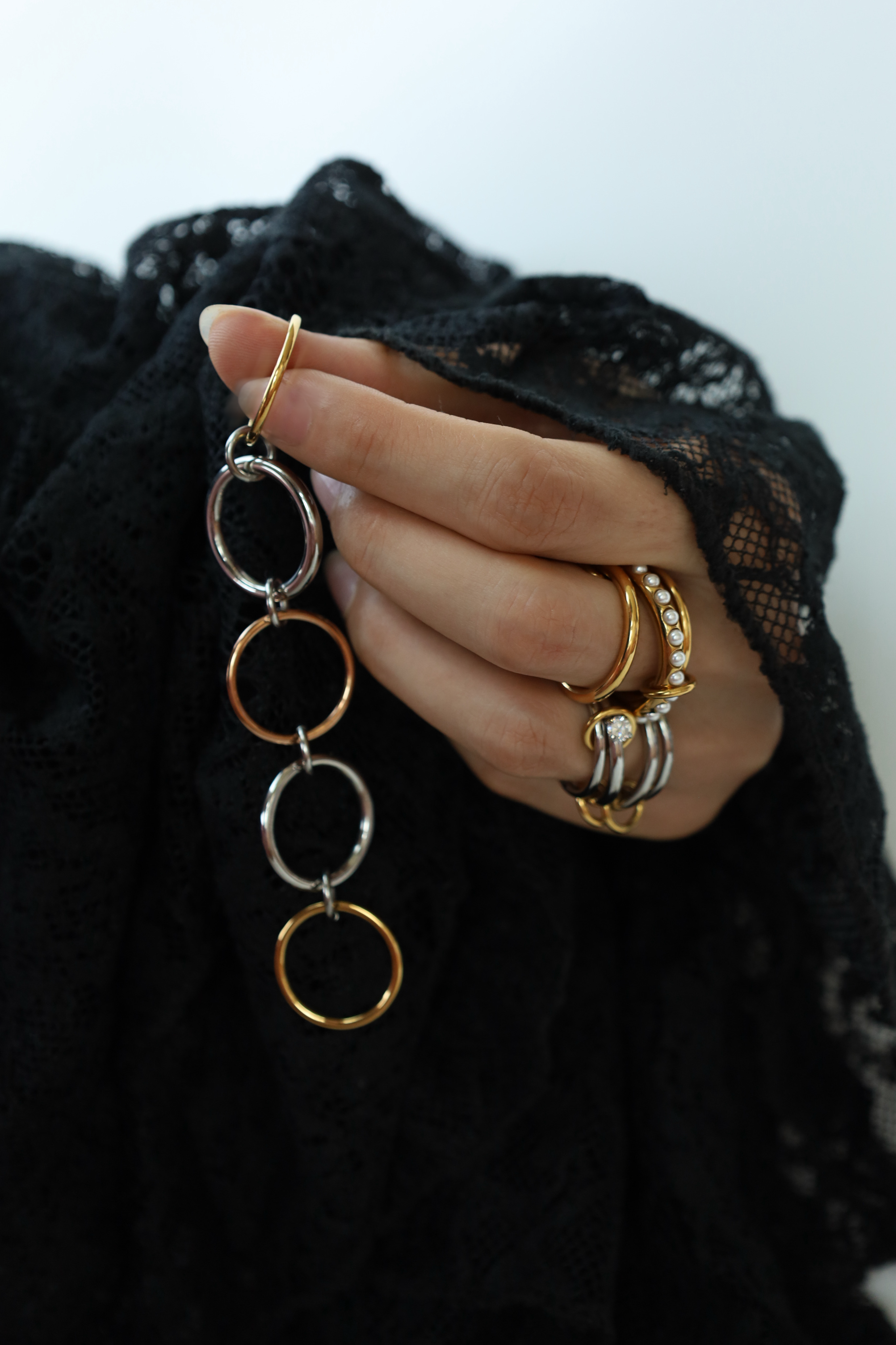 Double Circle Pearl Link Ring