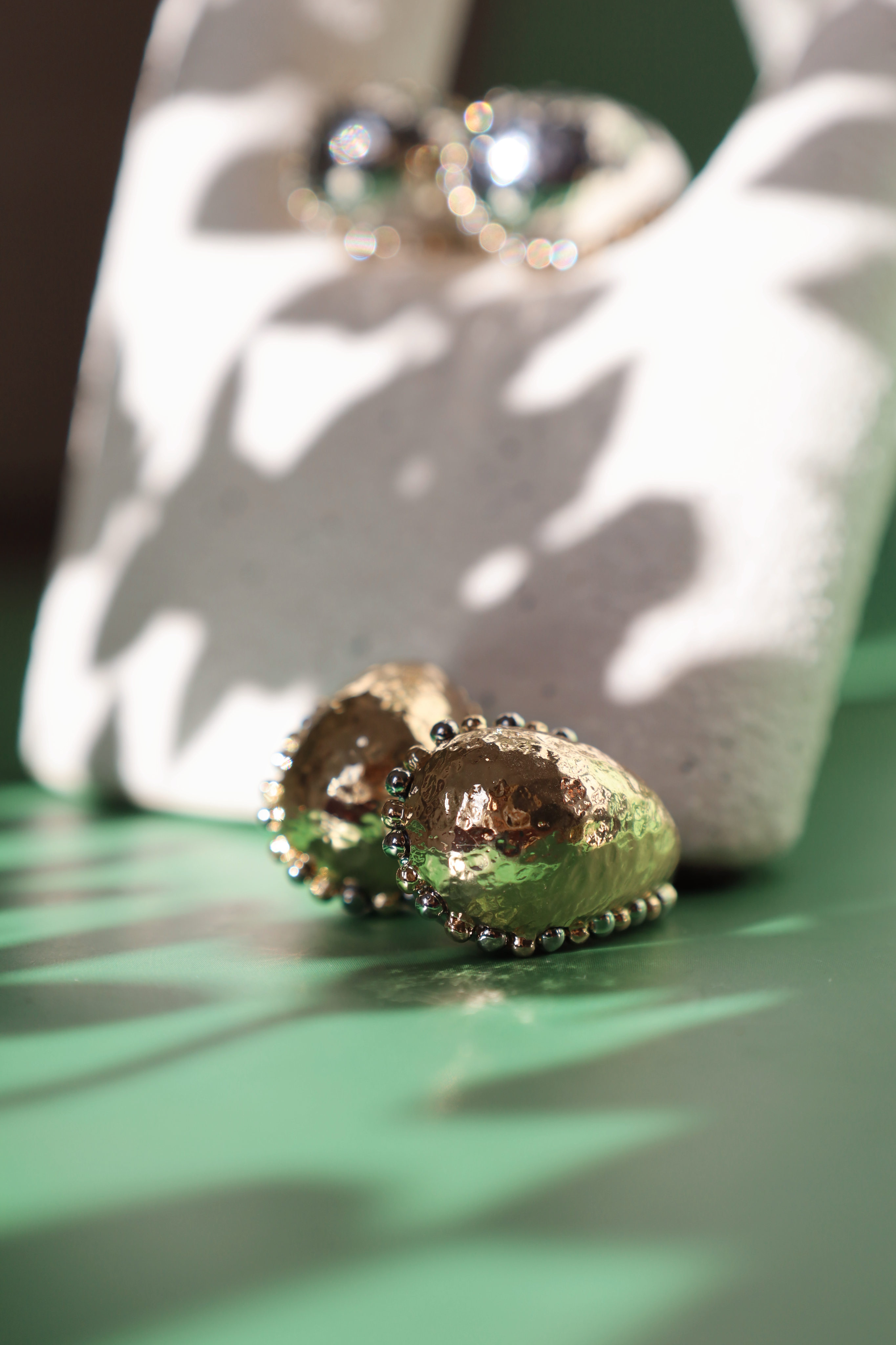 Stud Earring With Beaded Edge