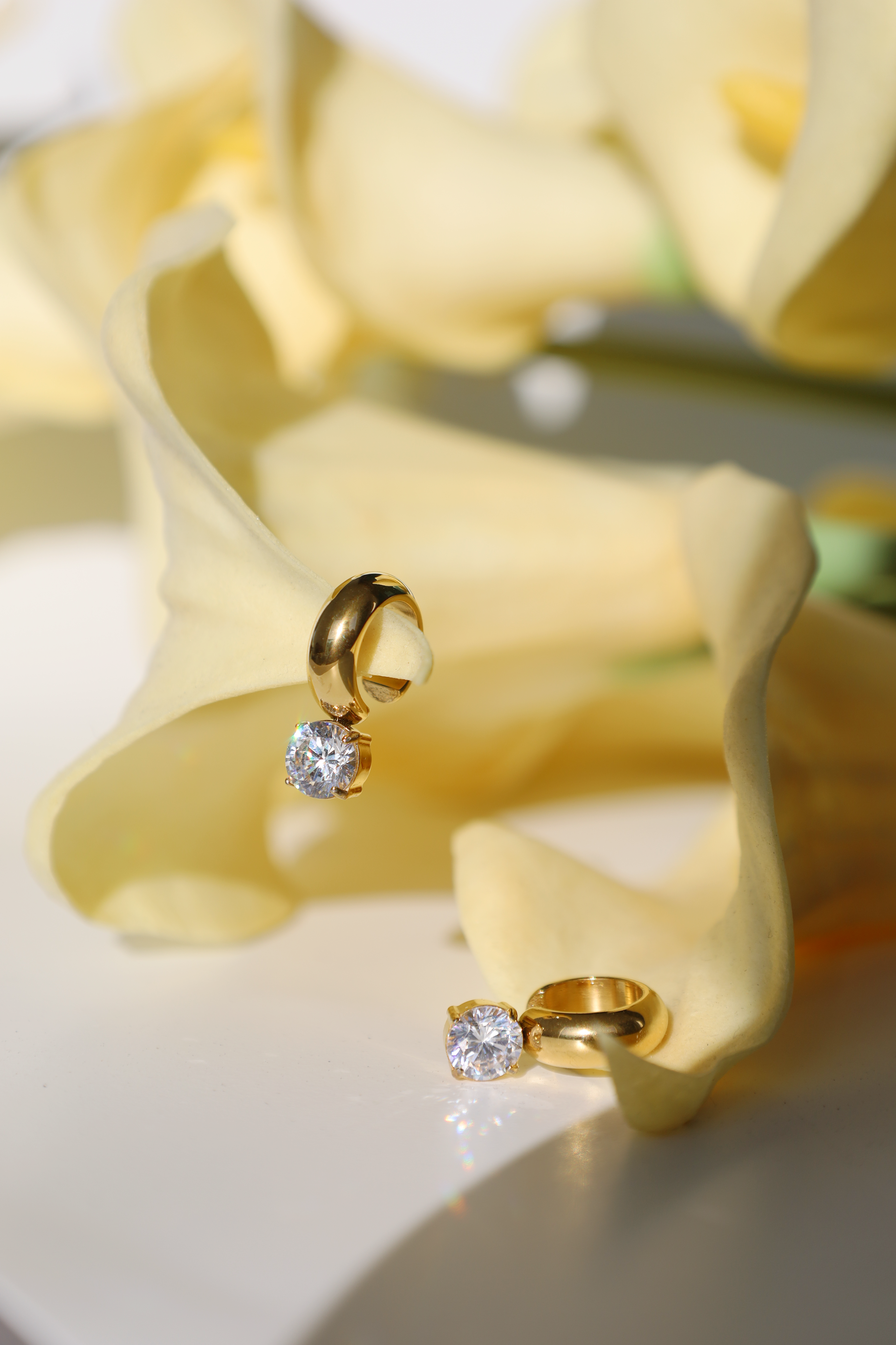 Round Crystal Ear Cuff