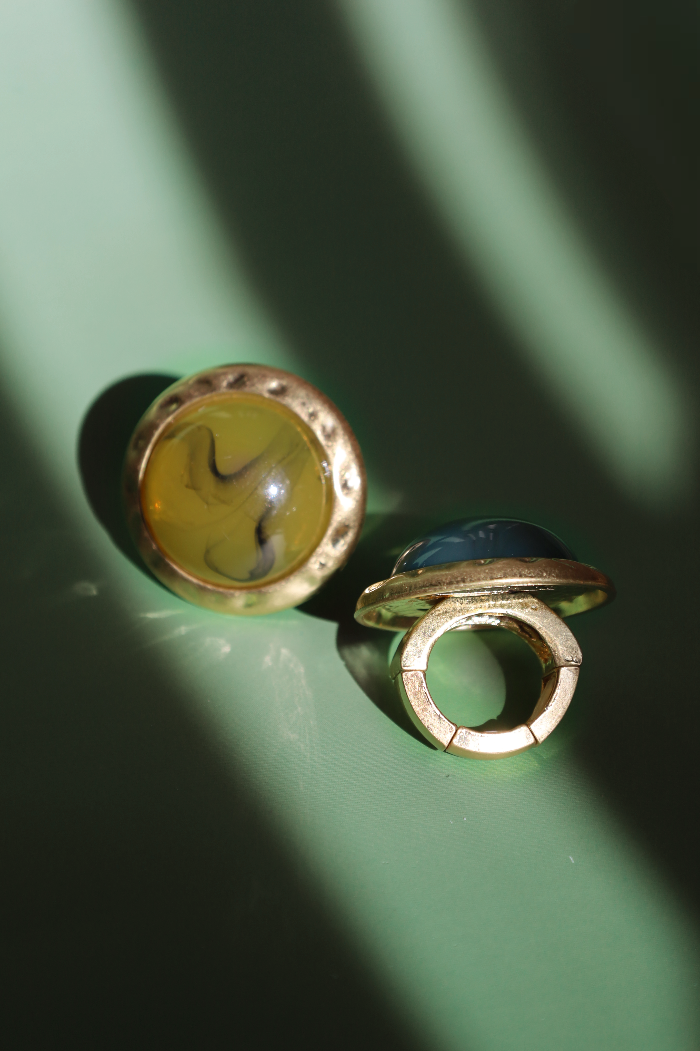 Gold Hammered Ring With Stone