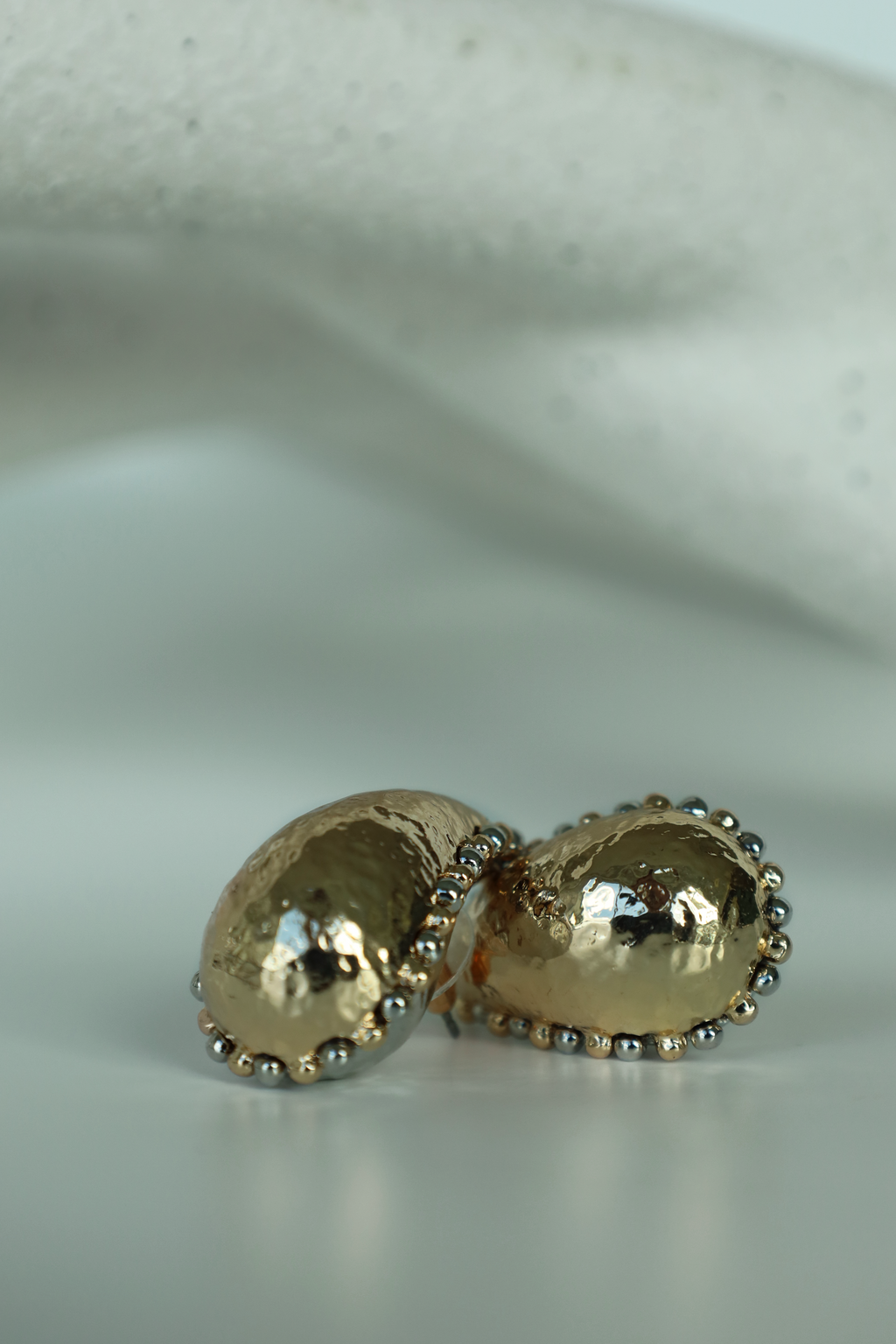 Stud Earring With Beaded Edge