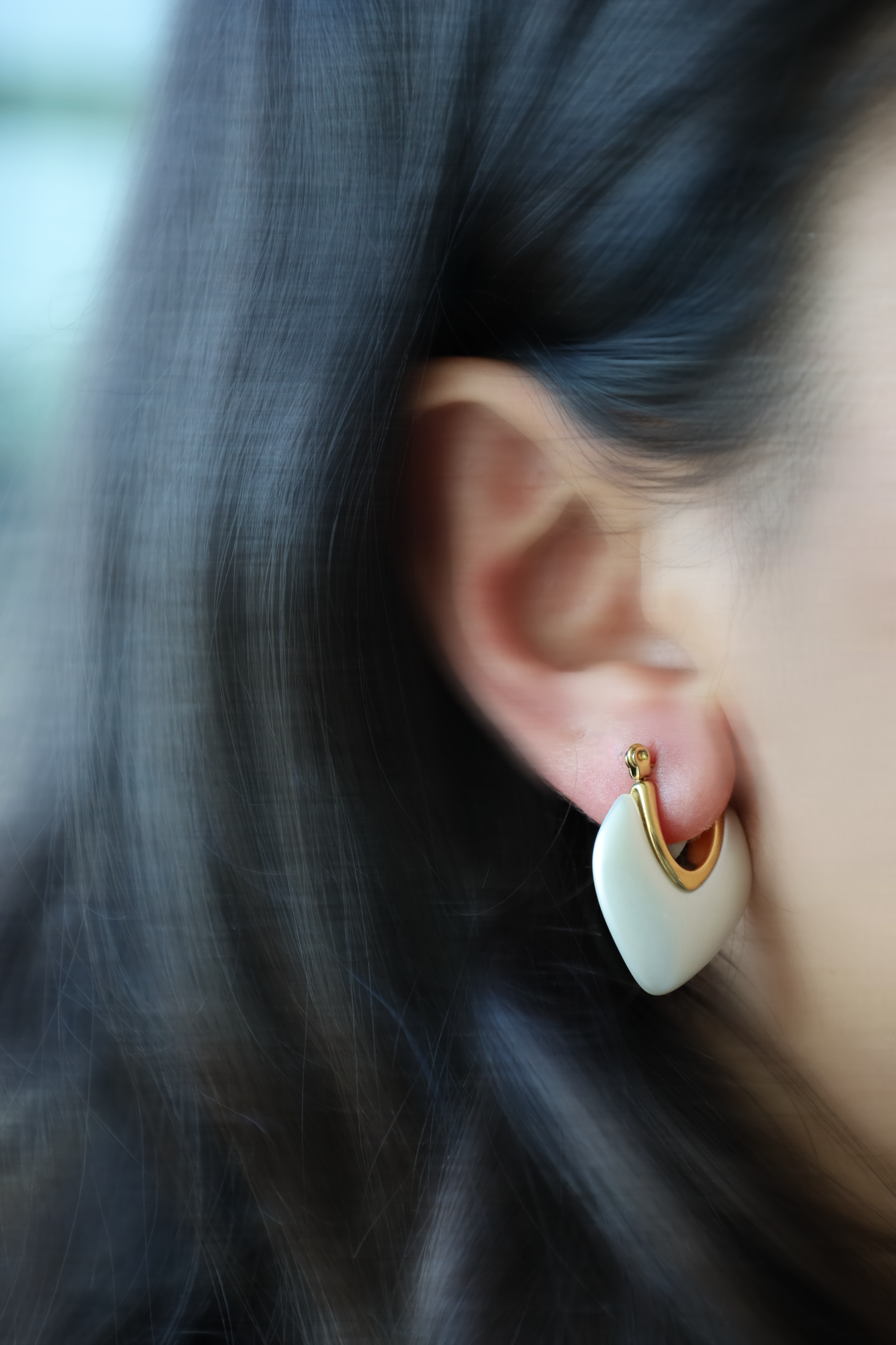 Heart Shell Drop Earrings