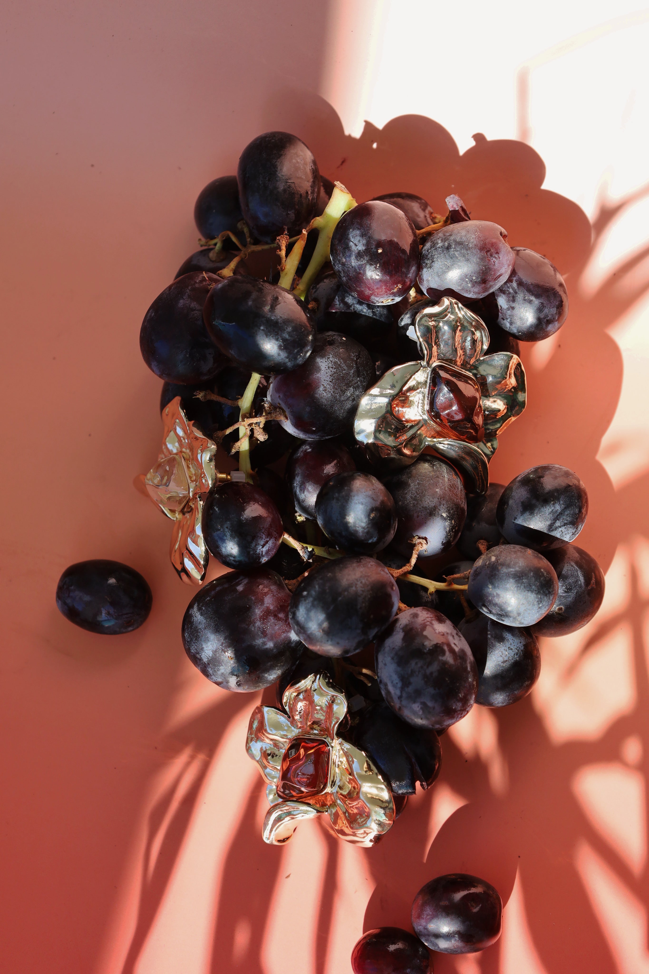 Molten Flowers Stud Texture