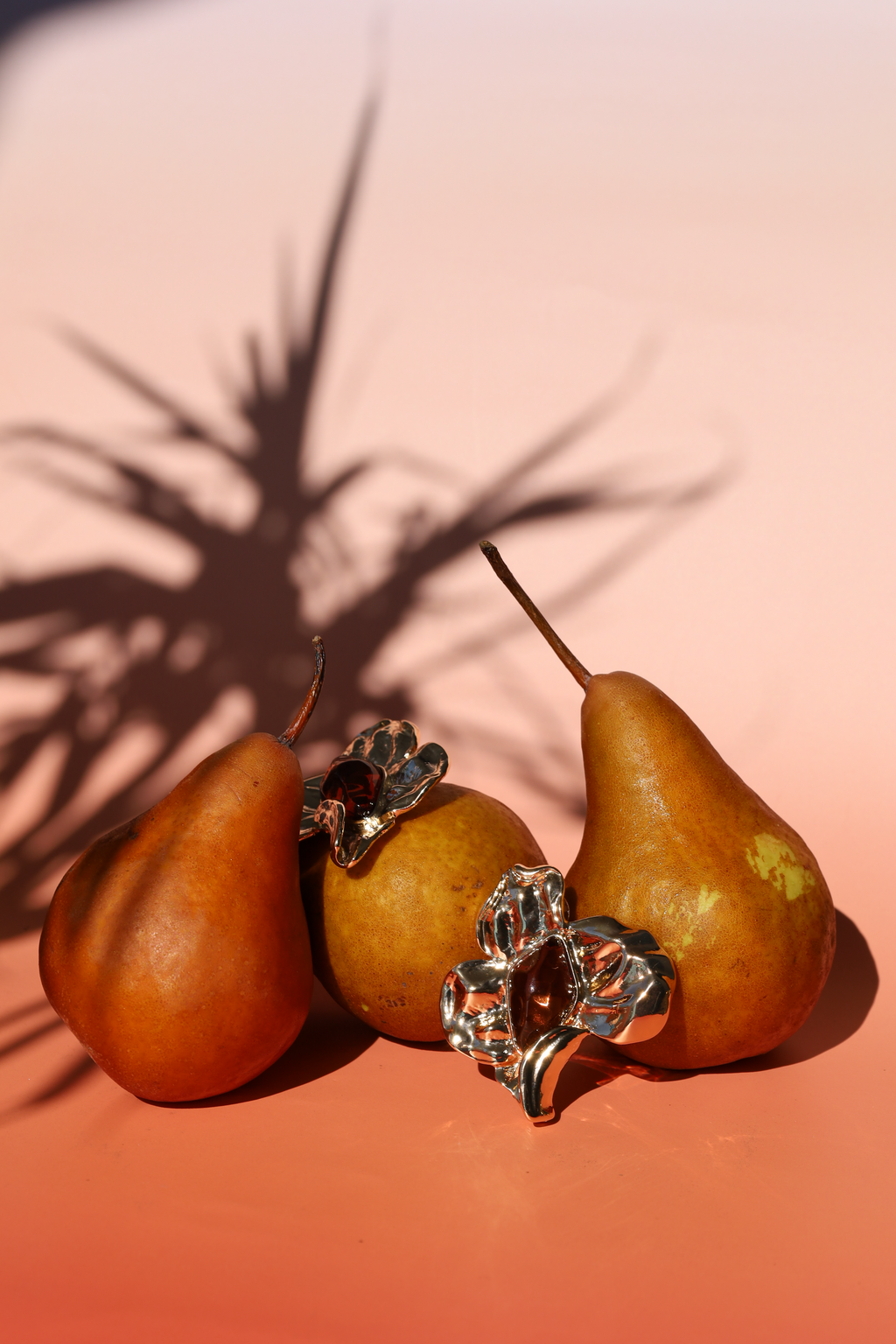 Molten Flowers Stud Texture