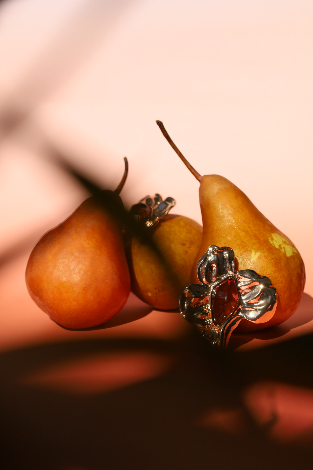 Molten Flowers Stud Texture