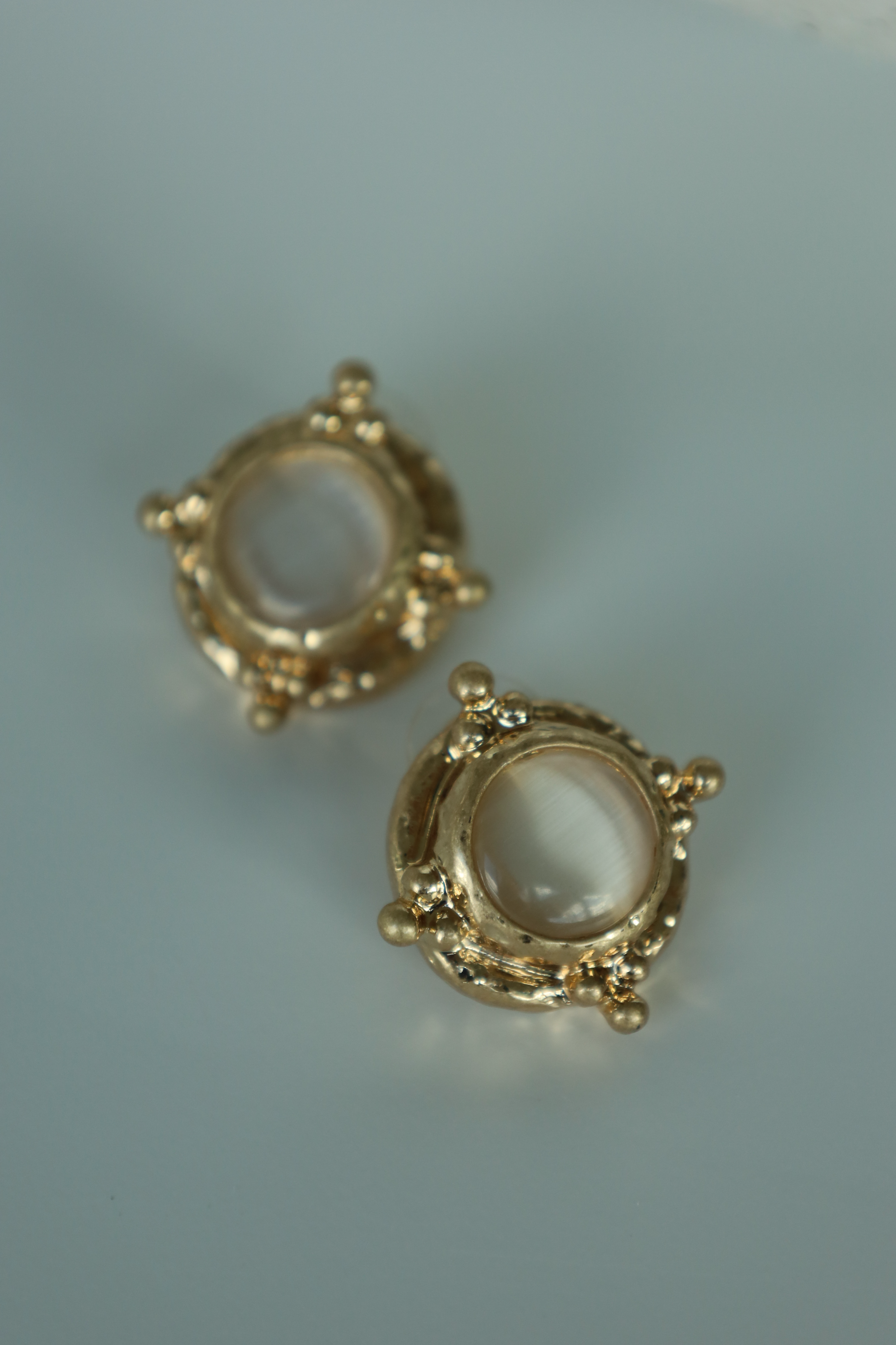 Round White Stone Stud