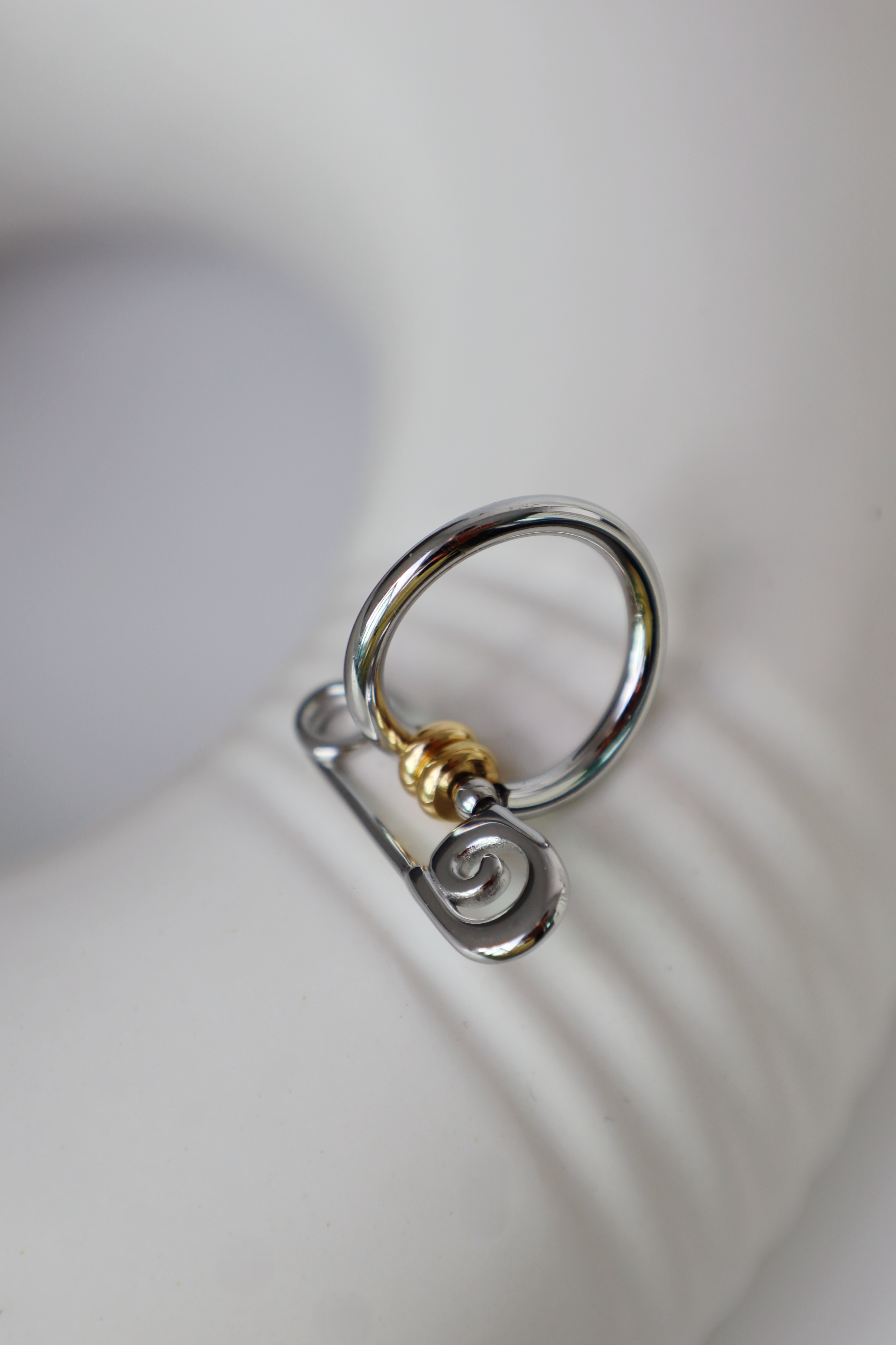 Dual Tone Lock Ring