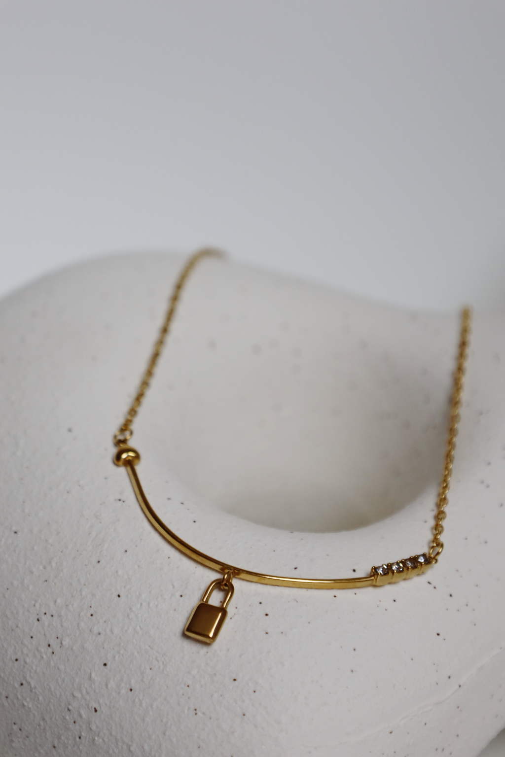 Lock & Heart Curve Pendant Necklace
